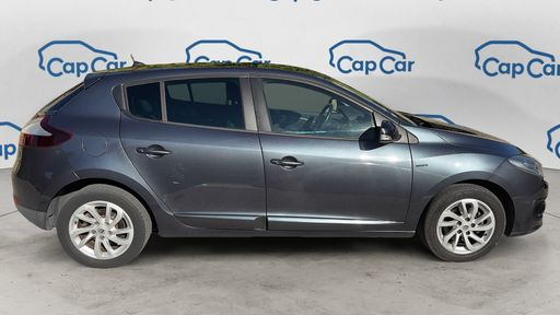Renault Megane 1.2 TCe 115 - Limited – 2015 – 138627 km – Essence – Boîte Manuelle — photo 20