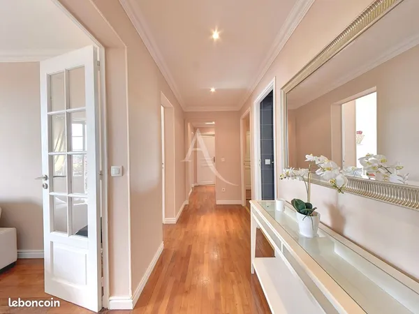 Appartement 4 pièces 80 m²