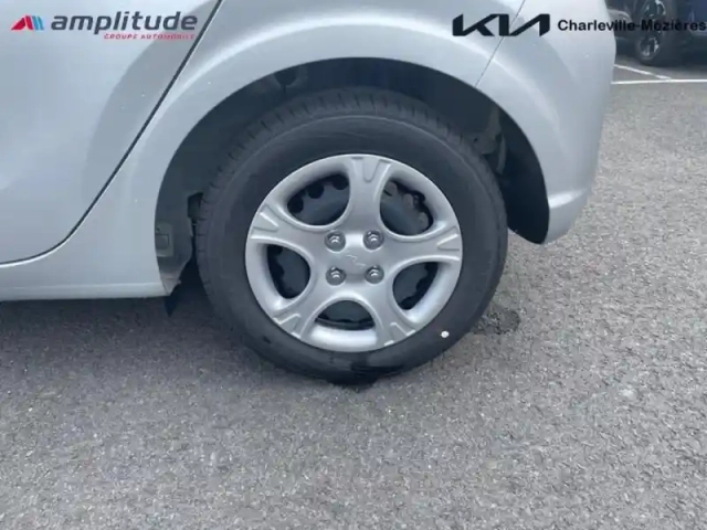Kia Picanto 1.0 gdi 68ch active bvma5 — photo 9