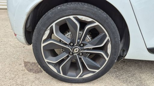 Renault Clio 1.2 TCe 120 Energy - Edition One – 2017 – 109222 km – Essence – Boîte Manuelle — photo 29