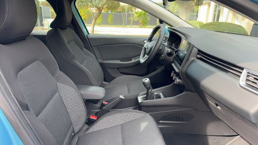 Renault Clio 1.0 SCe 75 - Zen – 2019 – 20802 km – Essence – Boîte Manuelle — photo 24