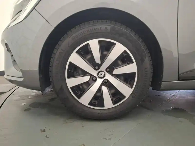 Renault Clio tce 90 — photo 18