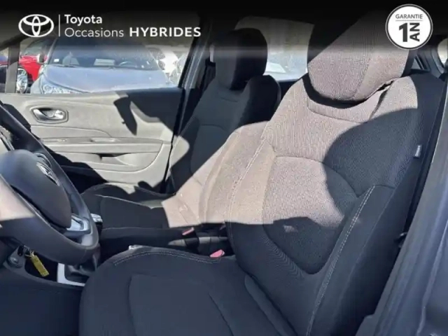Renault Captur 1.5 dci 90ch energy intens edc euro6c — photo 11