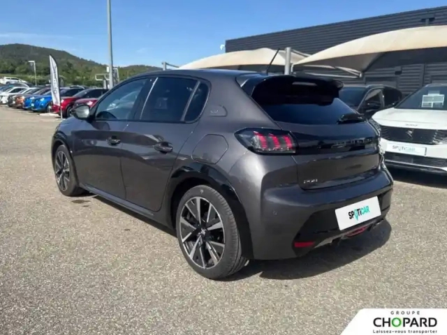 Peugeot 208 puretech 130 s&amp;s eat8 — photo 30