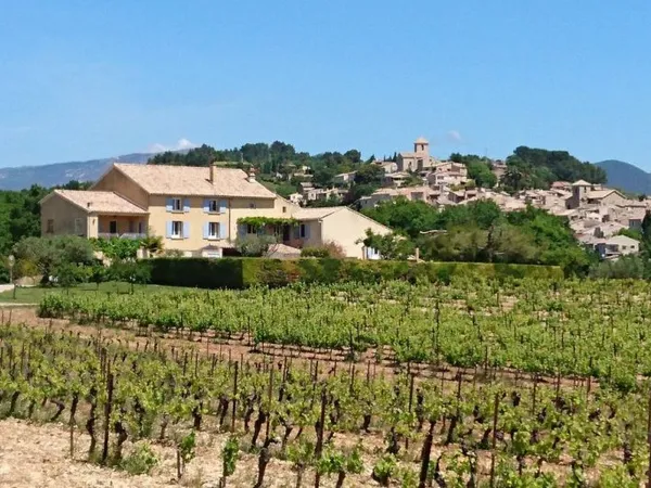 Vends maison avec vue panoramique sur le Mont Ventoux - 370m²
