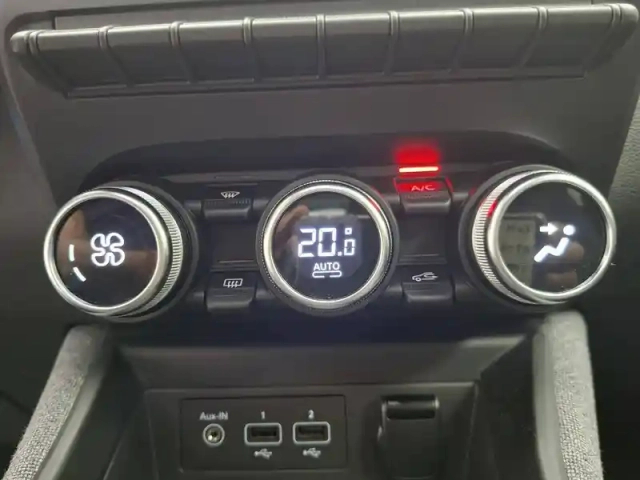 Renault Zoé zoe r110 — photo 39