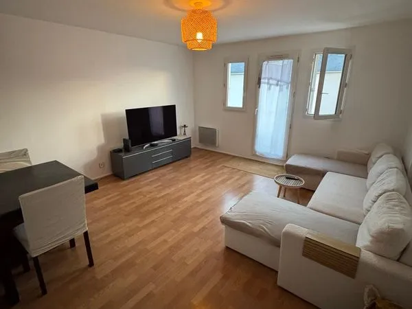 Appartement T4 de 76 m² avec terrasse, jardin et parking