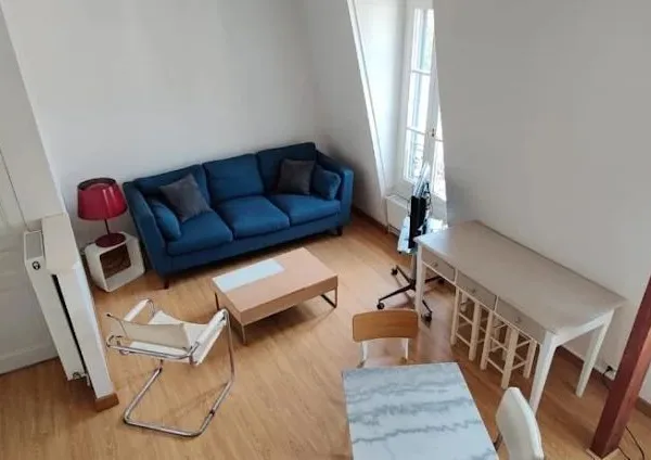 Appartement meublé deux pièces nouvellement rénové