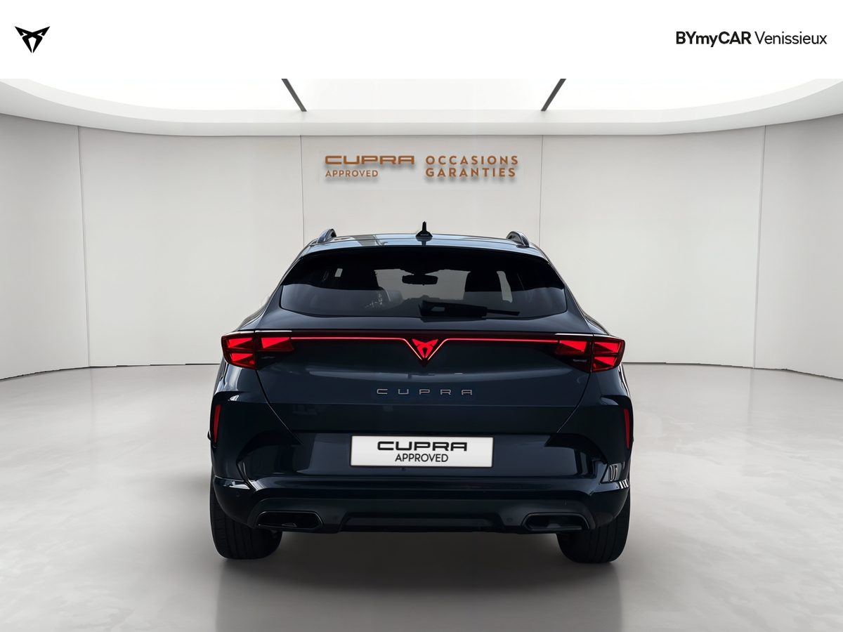 Cupra Formentor 1.5 eTSI Hybrid 150 ch DSG7 — photo 4