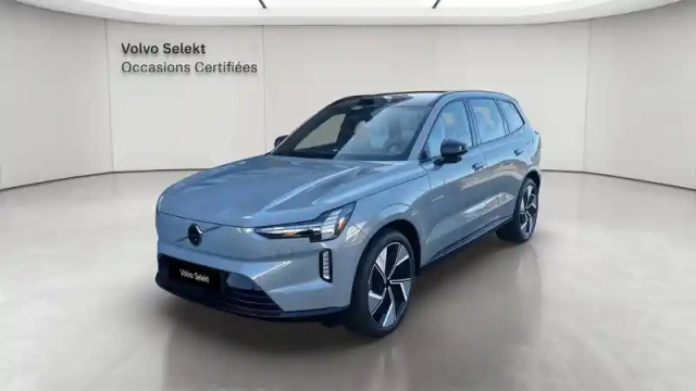 Volvo Ex90 twin performance awd 517 ch 1edt