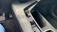 Peugeot 3008 1.2 Hybrid 145ch Allure e-DCS6 — photo 27