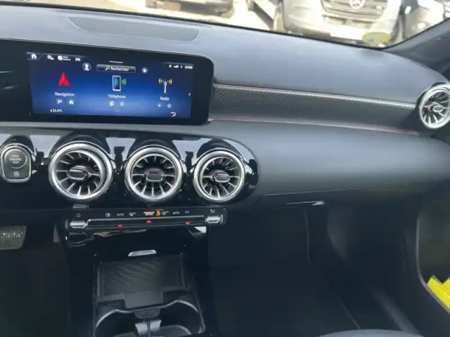 Mercedes Classe A 180 d progressive line — photo 7