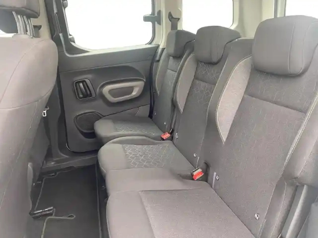 Peugeot Rifter 1.2 puretech 110ch s&amp;s standard active pack — photo 10