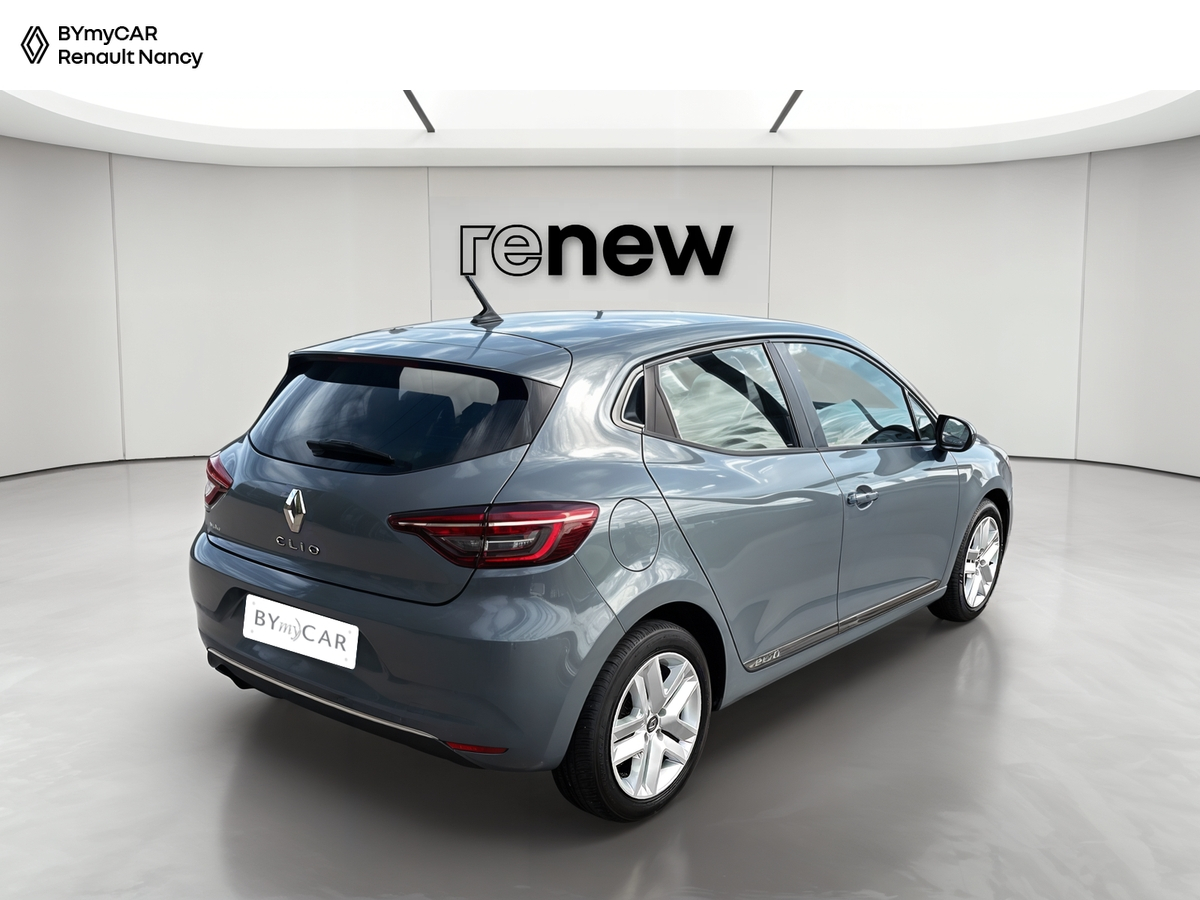 Renault Clio TCe 100 — photo 5