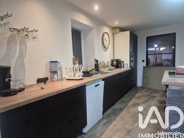 Maison 5 pièces 190 m²