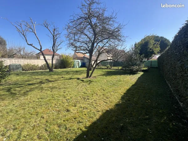 Terrain 326 m² Boissise Le Roi