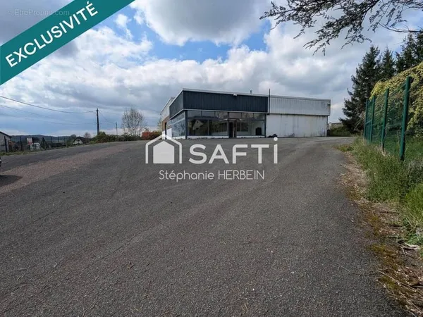 Commerce 2 pièces 500 m²