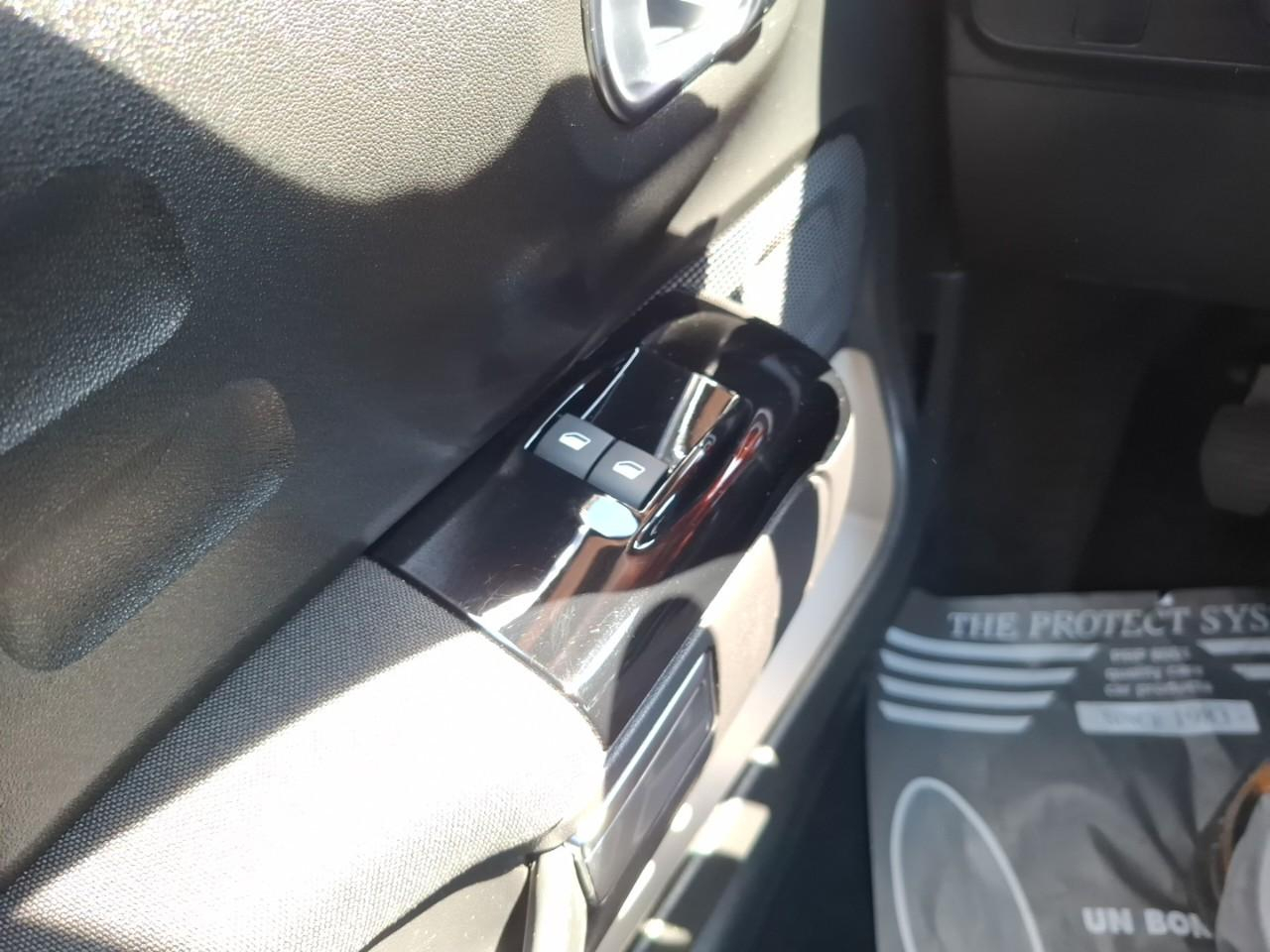 Citroën C3 1.2 puretech 83ch s&s max — photo 19