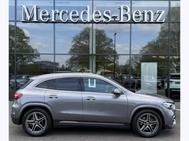 Mercedes Gla 200 d — photo 27