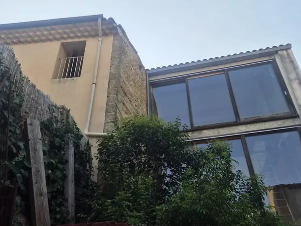 Maison 1 pièce 90 m²