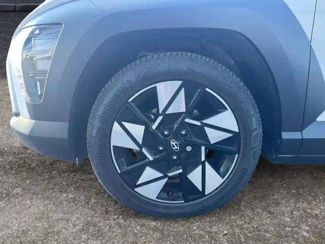 Hyundai Kona hybrid 141 — photo 14