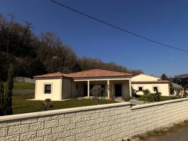Maison 6 pièces 138 m²