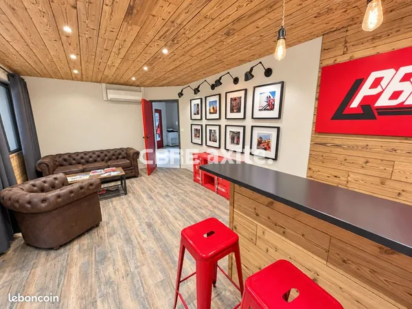 BUREAUX 348 m² PONTCHARRA