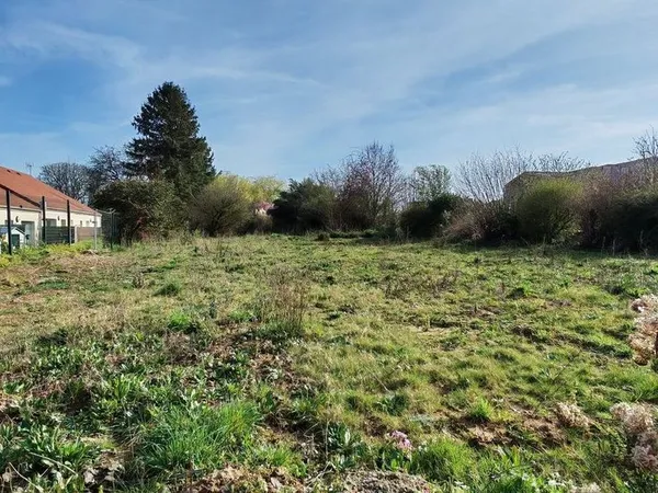 Terrain 2 620 m² Farbus