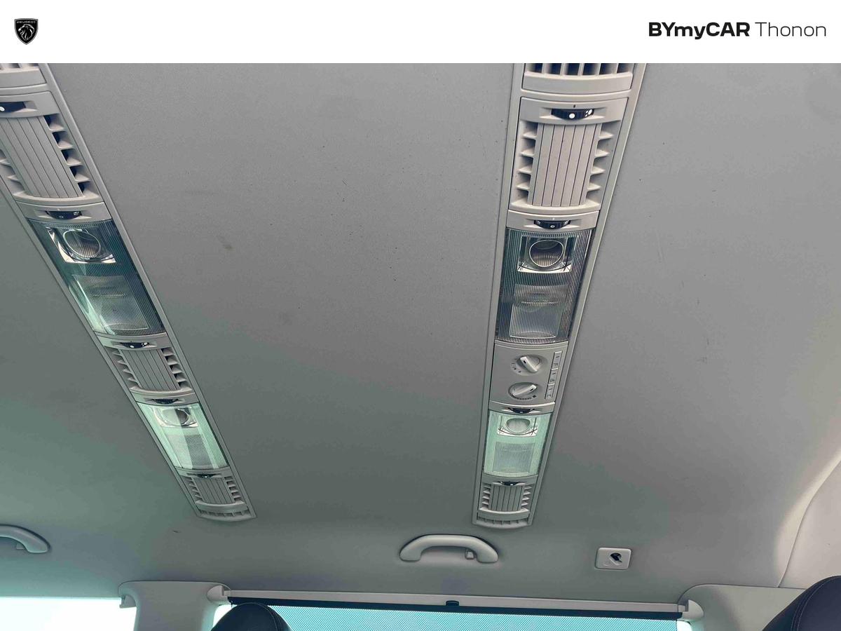 Volkswagen Utilitaires Multivan 2.0 BiTDI 180 FAP — photo 26