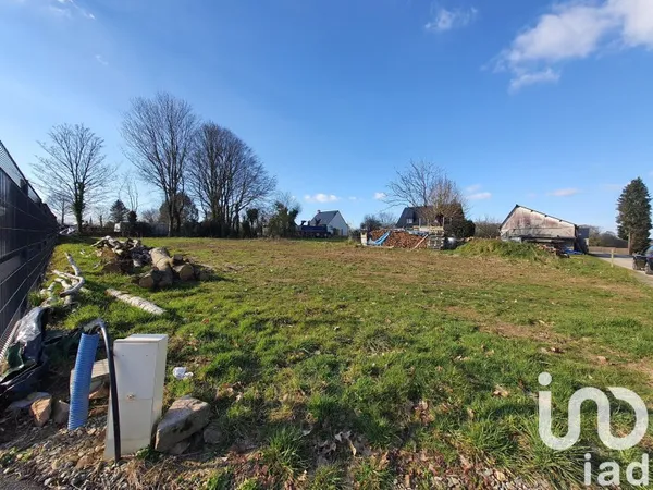 Terrain 977 m²