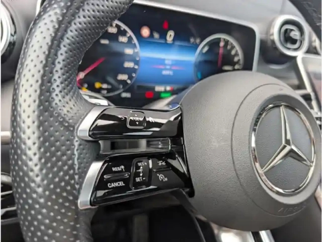 Mercedes Glc 300 de — photo 13