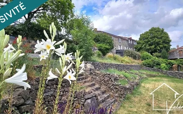 Maison 12 pièces 304 m²