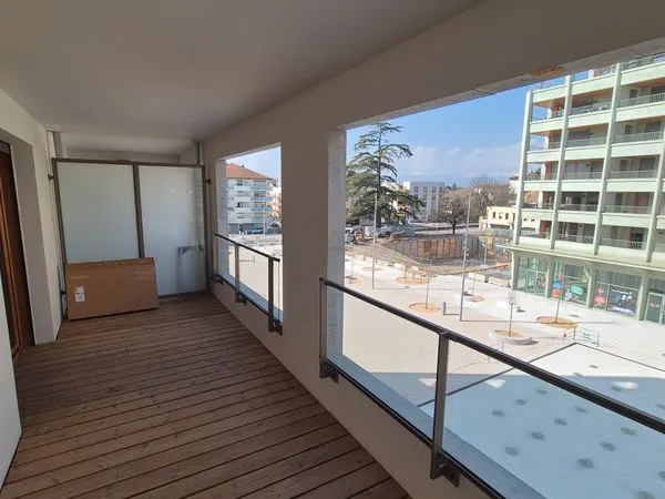 T2 neuf 44,43 m² + grande loggia - Parking VE - Ambilly (Résidence Diversity)