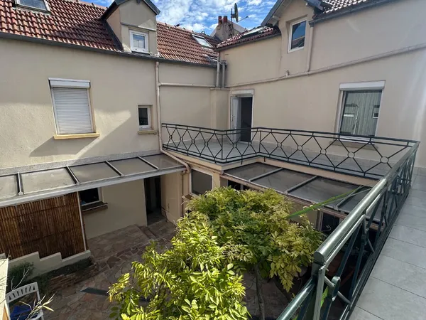 Maison 8 pièces 160 m²