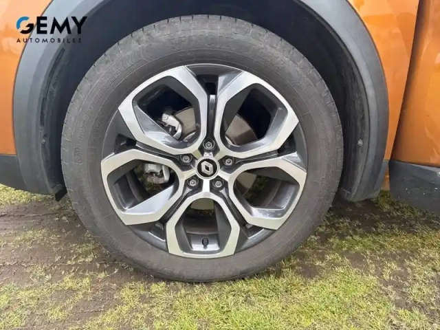Renault Captur e-tech 145 - 21 — photo 41