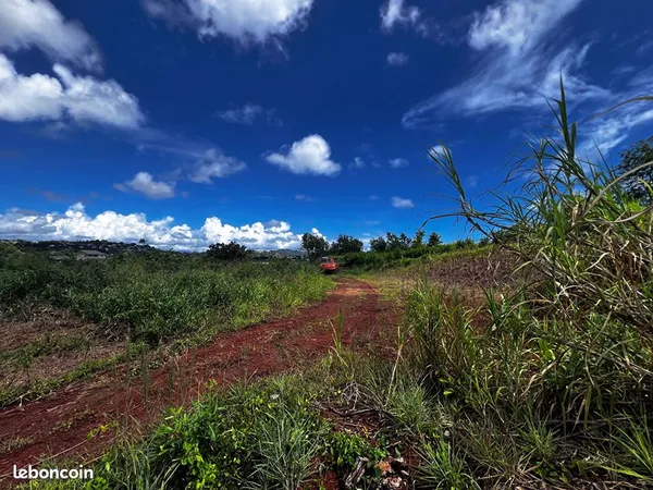 Terrain 1328 m² SAINT ESPRIT