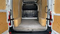 Renault Master F3500 L2H2 2.3 Blue dCi 135ch Confort Euro6 — photo 14