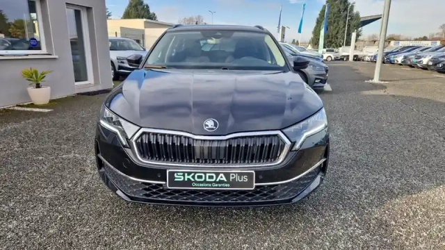 Skoda Octavia combi 2.0 tdi 150 ch scr dsg7 — photo 8