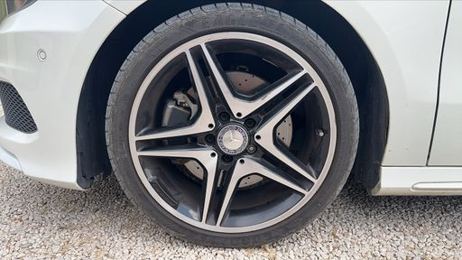 Mercedes Classe A 220 CDI 170 7G-Tronic - Fascination – 2013 – 161900 km – Diesel – Boîte Automatique — photo 20