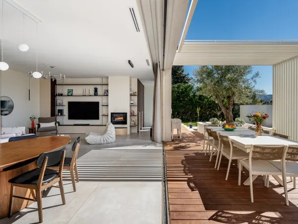 Vends maison - 225m²
