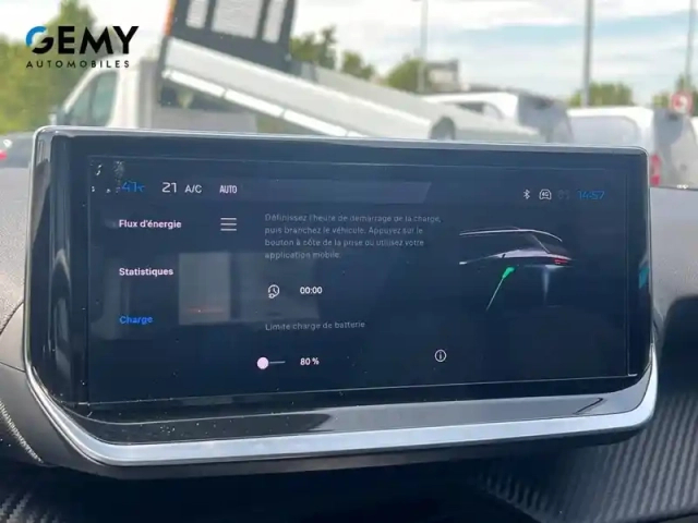 Peugeot 2008 electrique 54 kwh 156 ch — photo 46