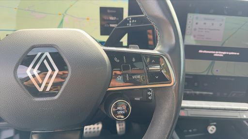 Renault Austral 1.2 DIG-T 200 Hybrid 2WD Xtronic - Iconic Esprit Alpine – 2023 – 94427 km – Hybride essence – Boîte Automatique — photo 8