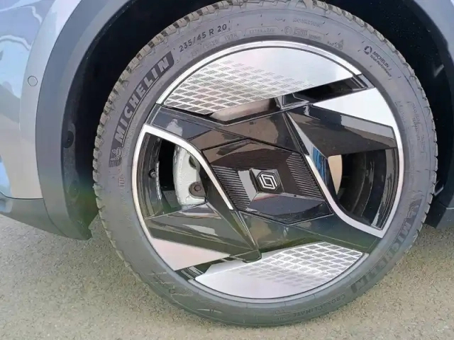 Renault Scenic e-tech électrique 220 ch grande autonomie — photo 14