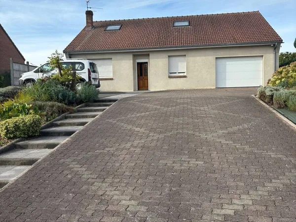 Maison 5 pièces 154 m²