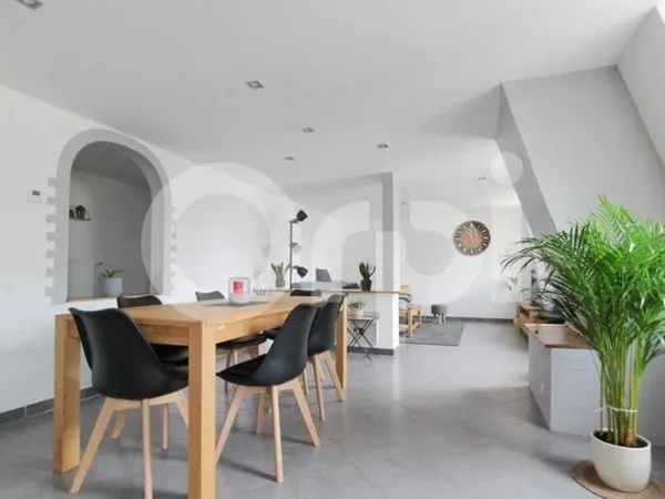 MULHOUSE : appartement T5 (104 m²) en vente