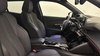 Peugeot 2008 1.2 PureTech 130ch S&S GT EAT8 — photo 15