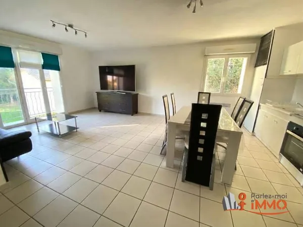 Appartement T3 meublé en location sur FOUR 38080.