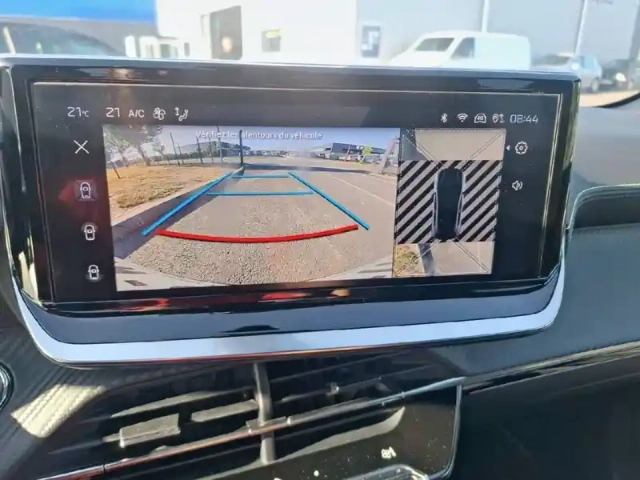 Peugeot 208 hybrid 100 e-dcs6 — photo 20