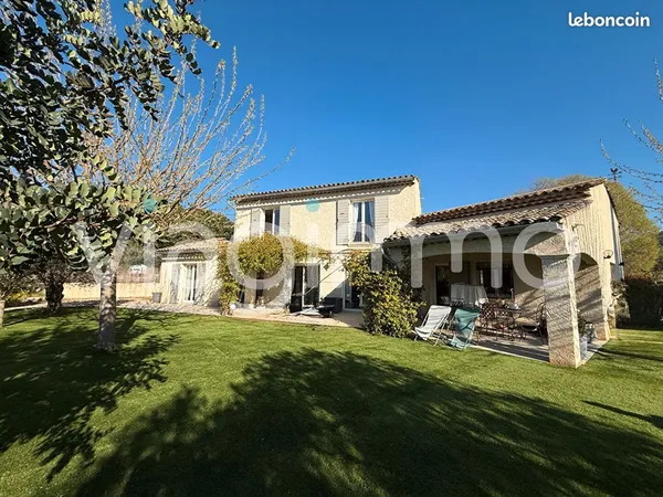 Maison en viager 6 pièces 200 m²