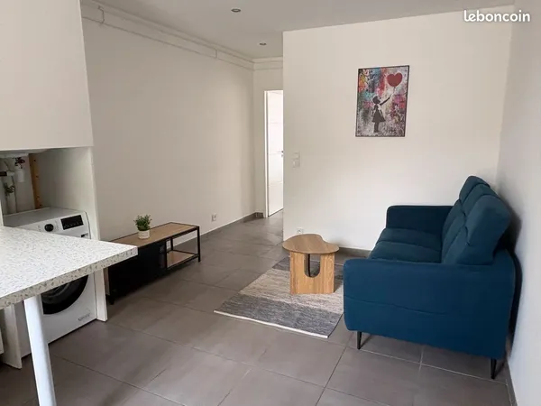 Appartement T2 meublé 40 m2 terrasse